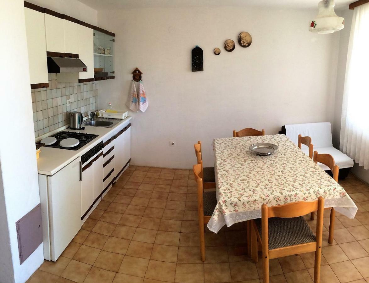 Apartments Markelj Lovrečica Eksteriør bilde