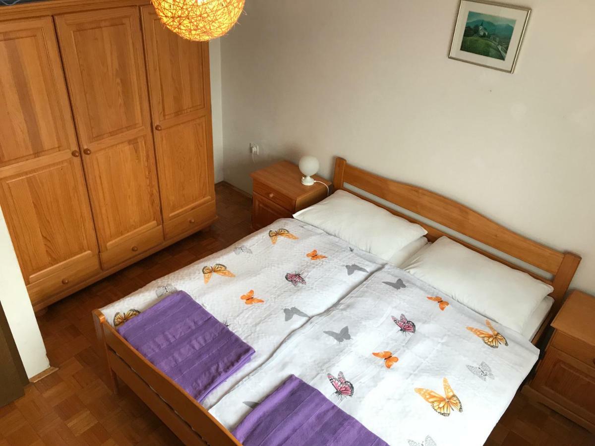 Apartments Markelj Lovrečica Eksteriør bilde