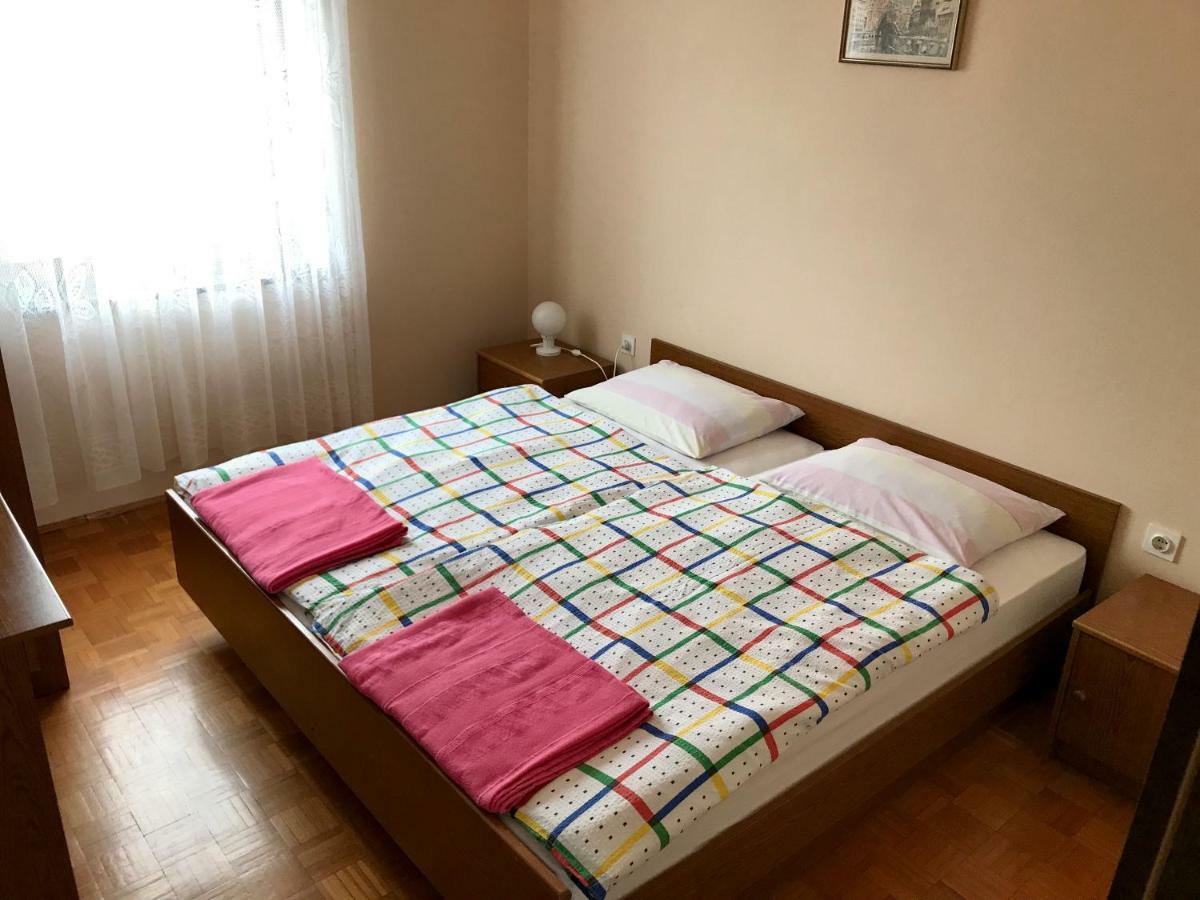 Apartments Markelj Lovrečica Eksteriør bilde