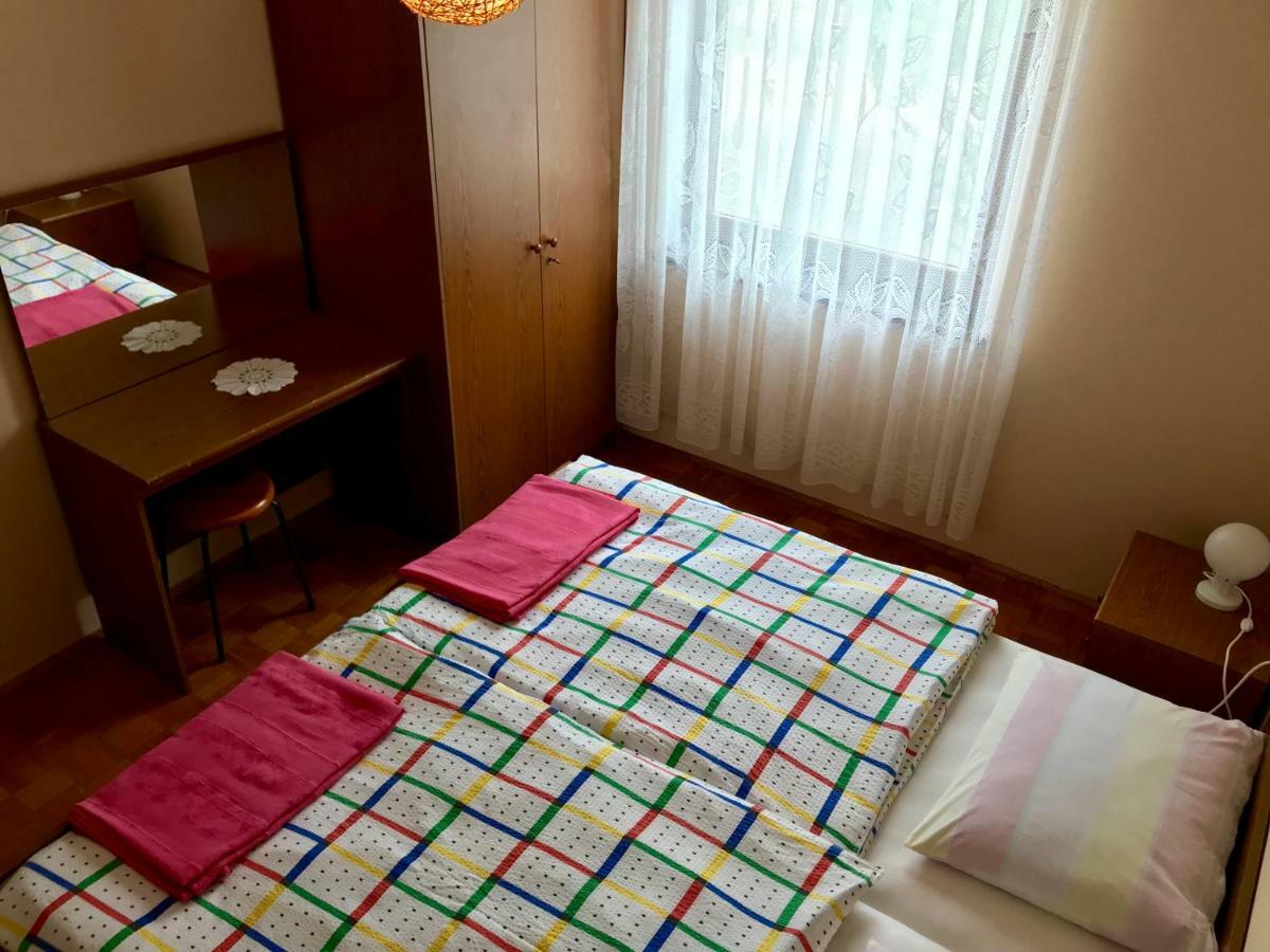 Apartments Markelj Lovrečica Eksteriør bilde