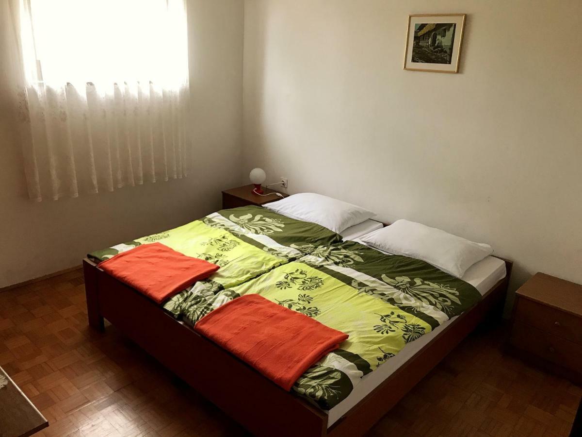 Apartments Markelj Lovrečica Eksteriør bilde