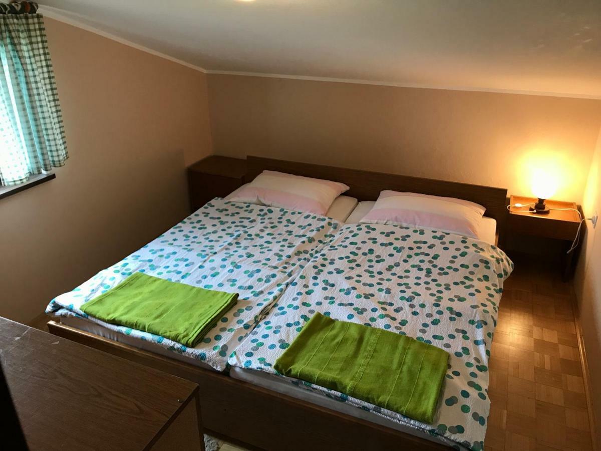 Apartments Markelj Lovrečica Eksteriør bilde