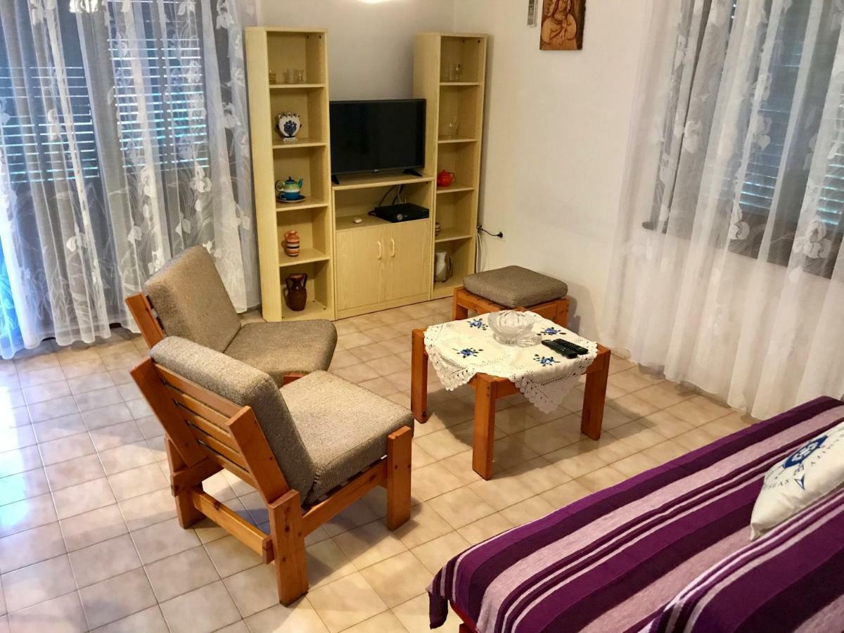 Apartments Markelj Lovrečica Eksteriør bilde